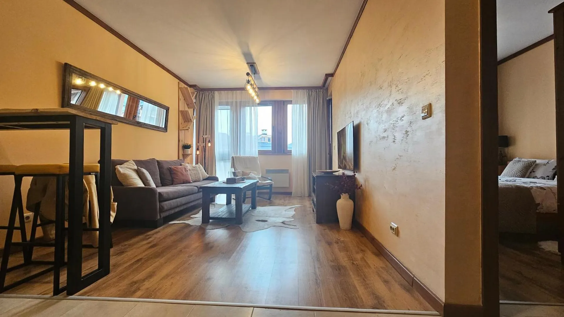 Forest Nest Cozy Apartment White Balcony On The Hill 반스코 불가리아
